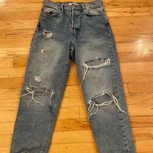 FOREVER 21 ripped jeans
